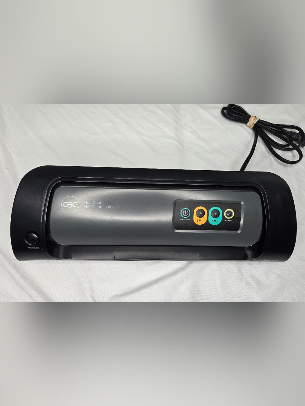 GBC HeatSeal H220 Thermal Pouch Laminator 3 Mil 5 Mil Jam Free Home Office